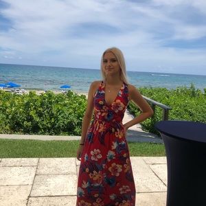 Meet your Posher, Olivia